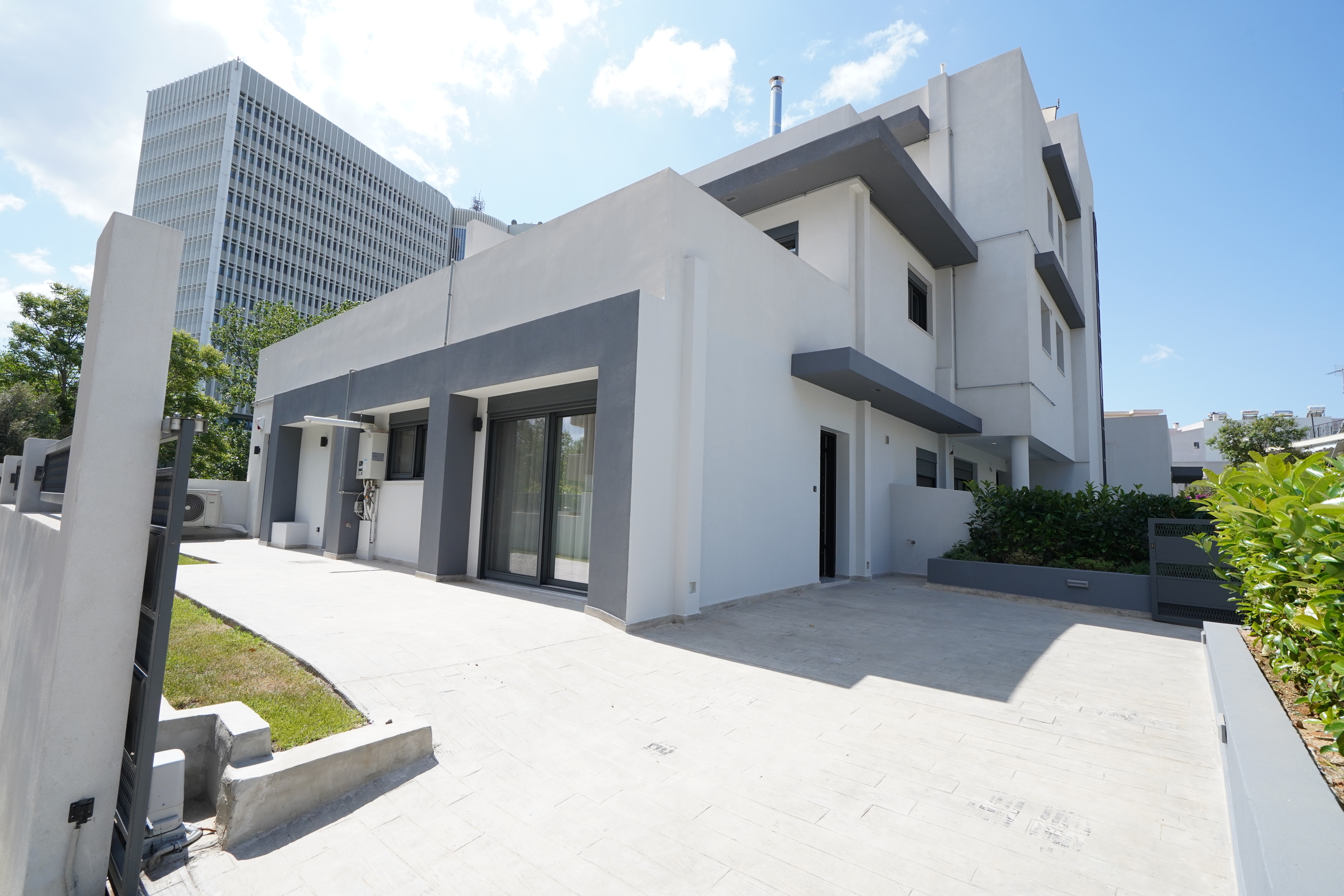 Luxury Residences — Marousi